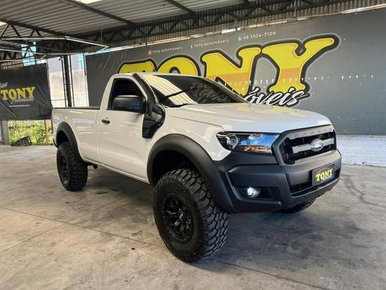 FORD RANGER 2.2 BLACK 4X2 CD 16V DIESEL 4P AUTOMÁTICO FORD RANGER 2.2 BLACK 4X2 CD 16V DIESEL 4P AUTOMÁTICO